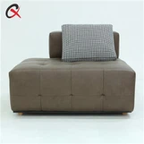 Moderní kožená židle do obývacího pokoje